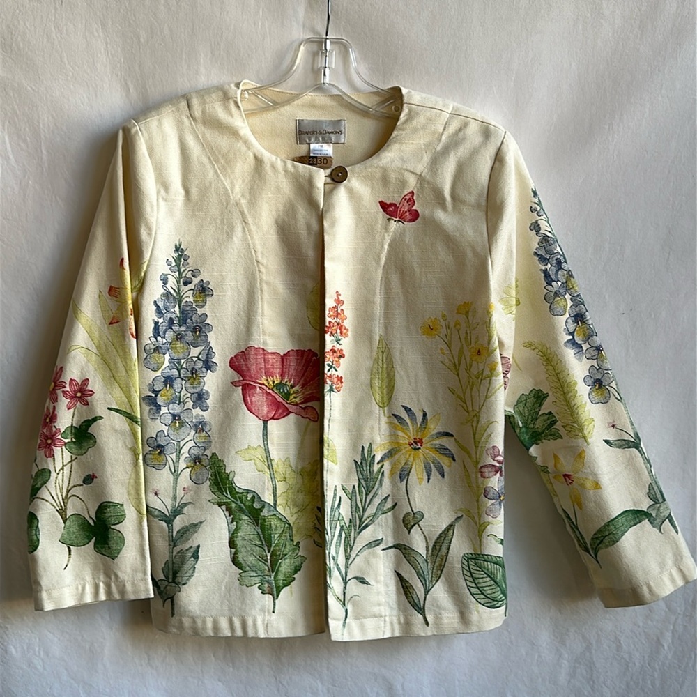 Draper’s & Damon’s cream floral jacket, size PM